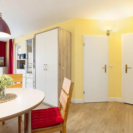 Strandhotel Nr 24 Apartment *