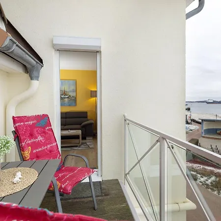Strandhotel Nr 24 *